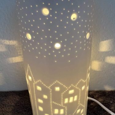 GW TABLE LAMP HOUSE DESIGN PORCELAIN 28X